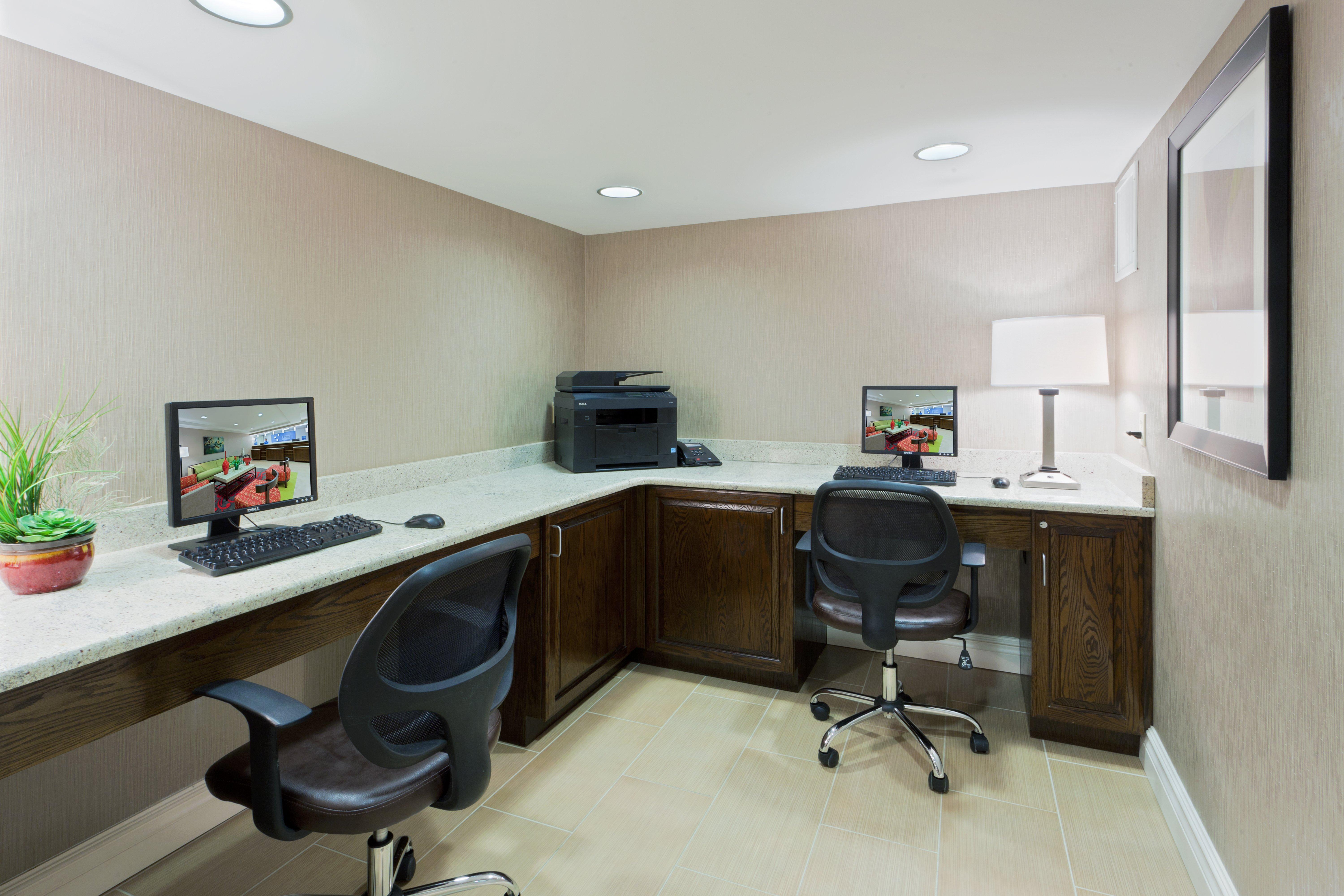 Holiday Inn Express - Neptune By Ihg Esterno foto