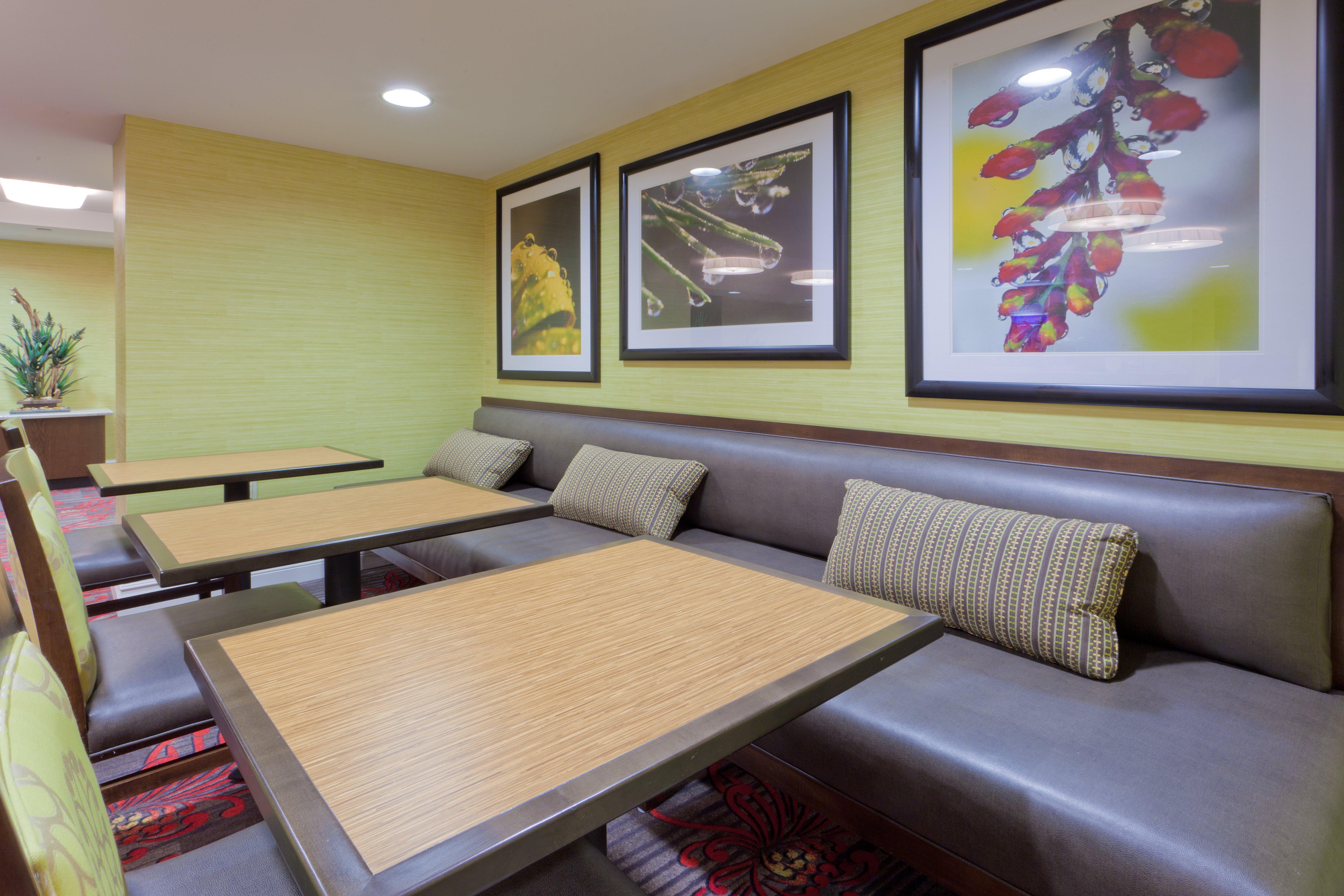 Holiday Inn Express - Neptune By Ihg Esterno foto