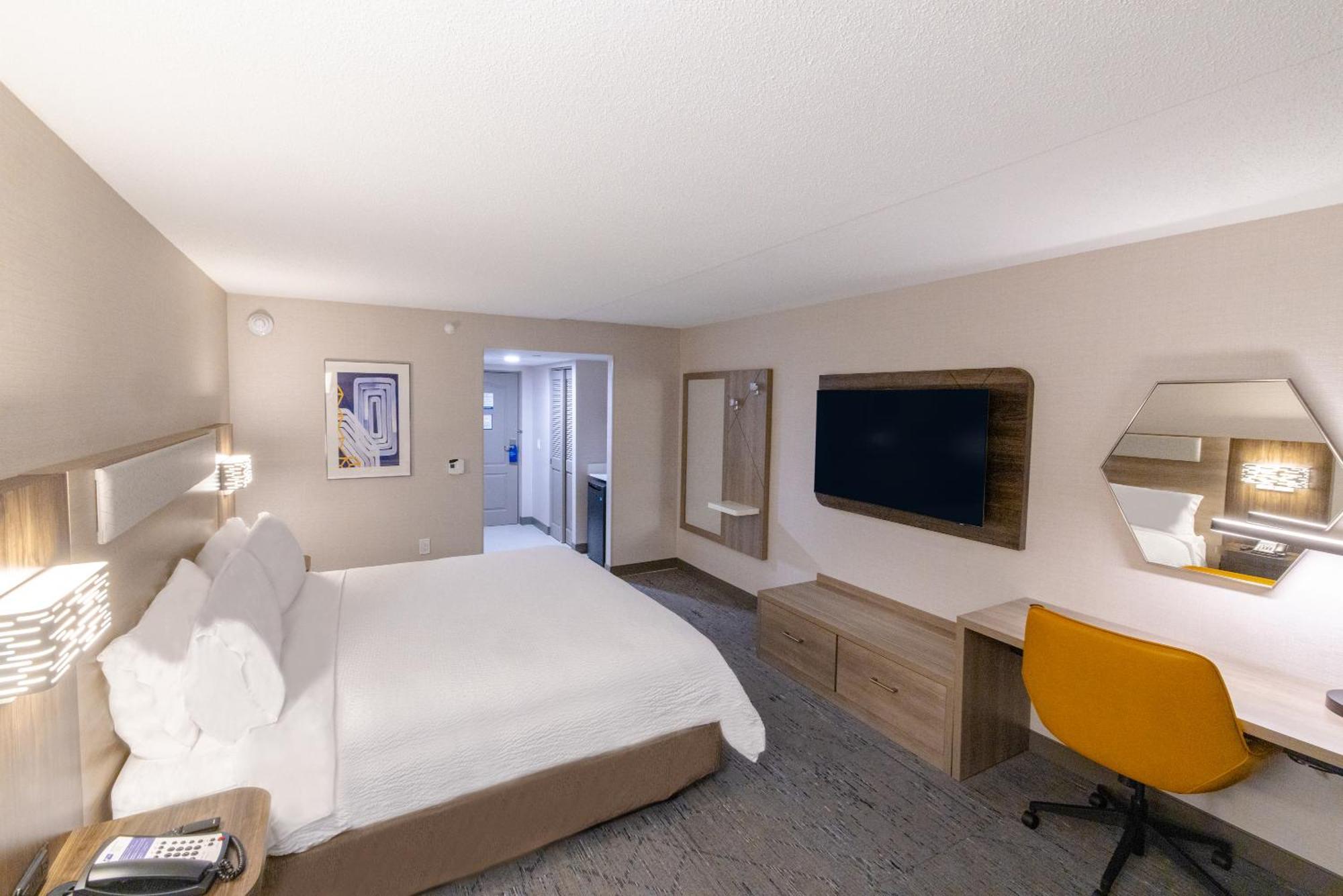 Holiday Inn Express - Neptune By Ihg Esterno foto
