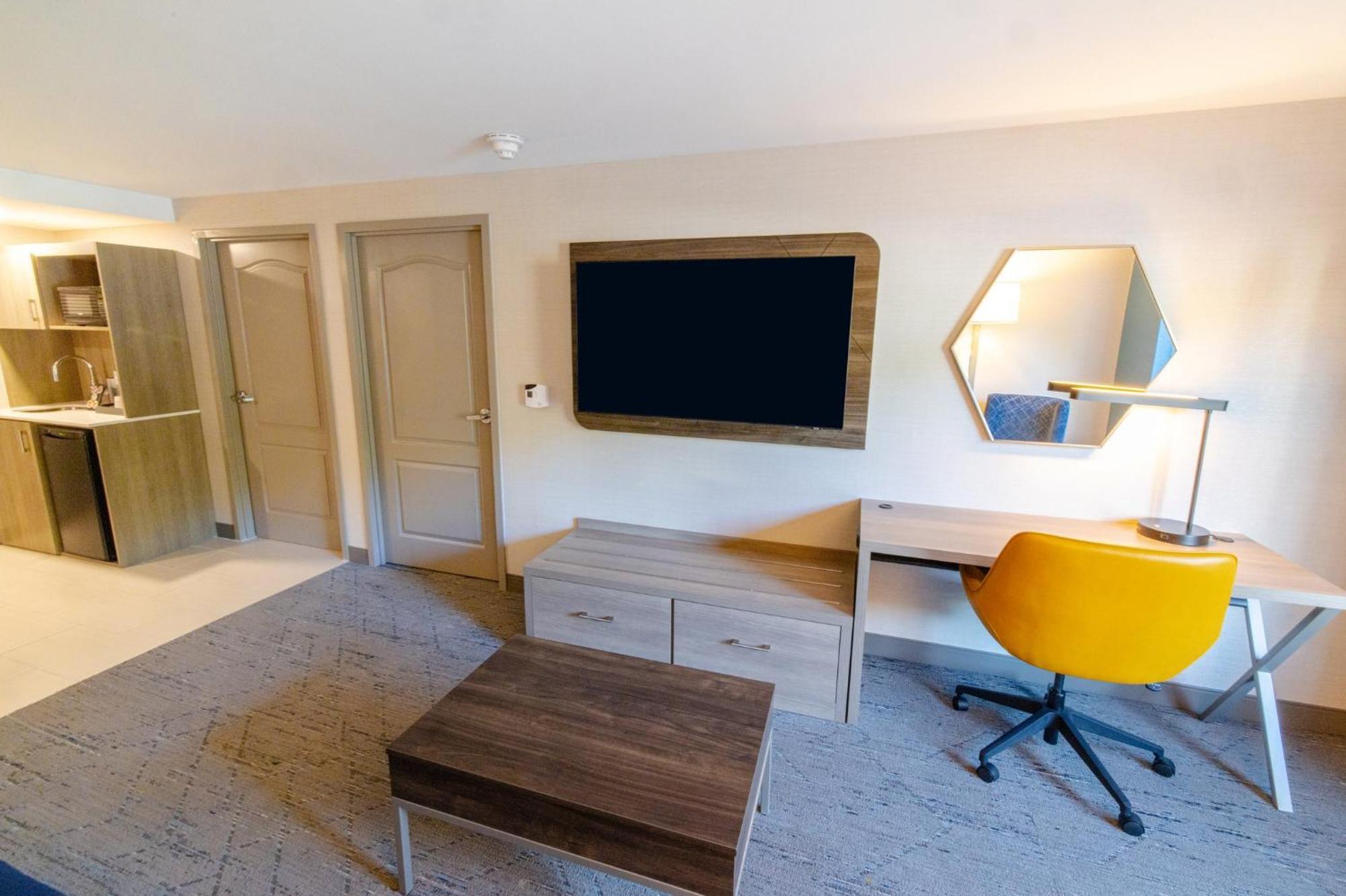 Holiday Inn Express - Neptune By Ihg Esterno foto