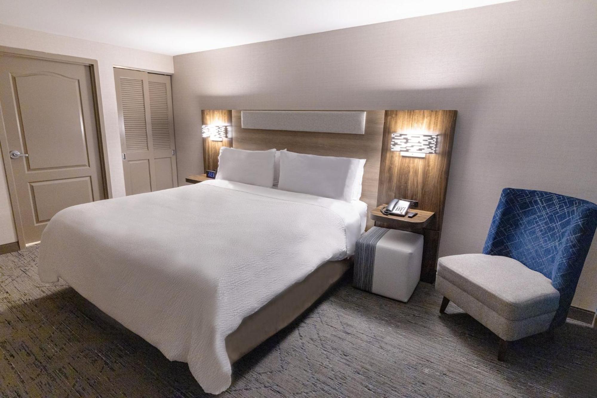 Holiday Inn Express - Neptune By Ihg Esterno foto