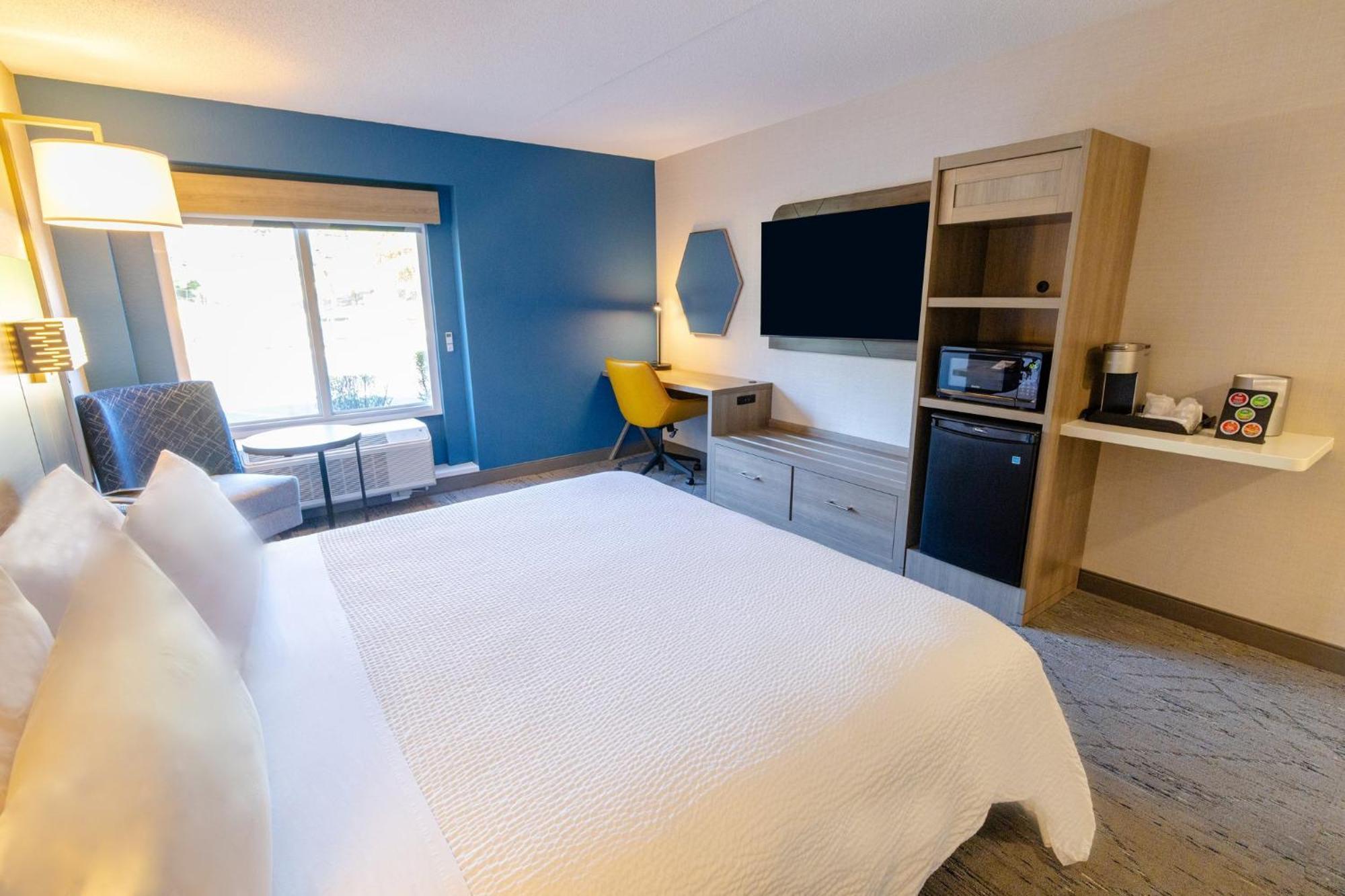 Holiday Inn Express - Neptune By Ihg Esterno foto