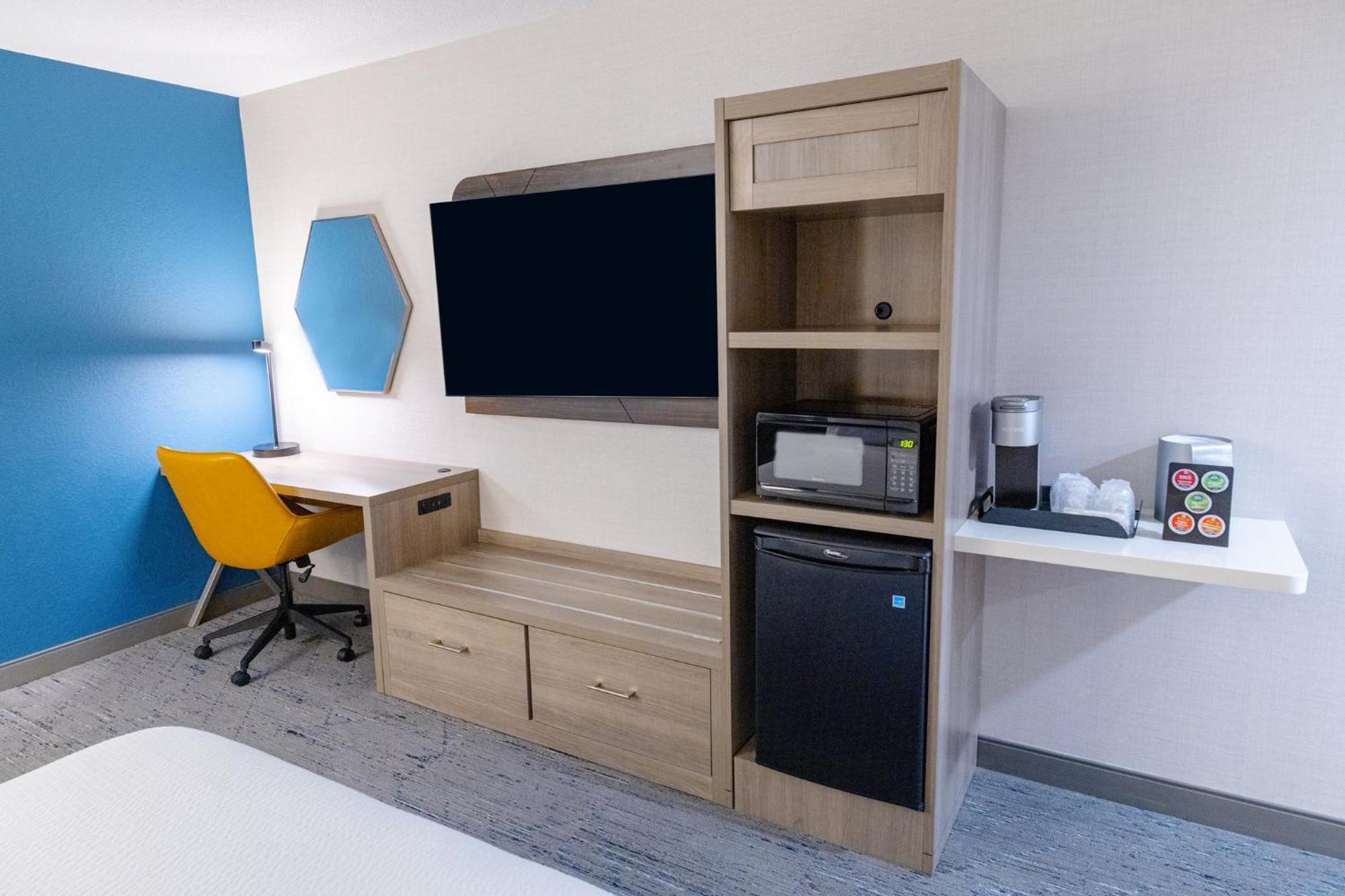 Holiday Inn Express - Neptune By Ihg Esterno foto