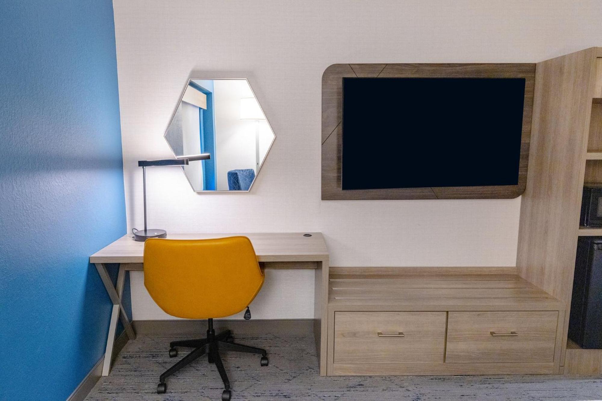 Holiday Inn Express - Neptune By Ihg Esterno foto